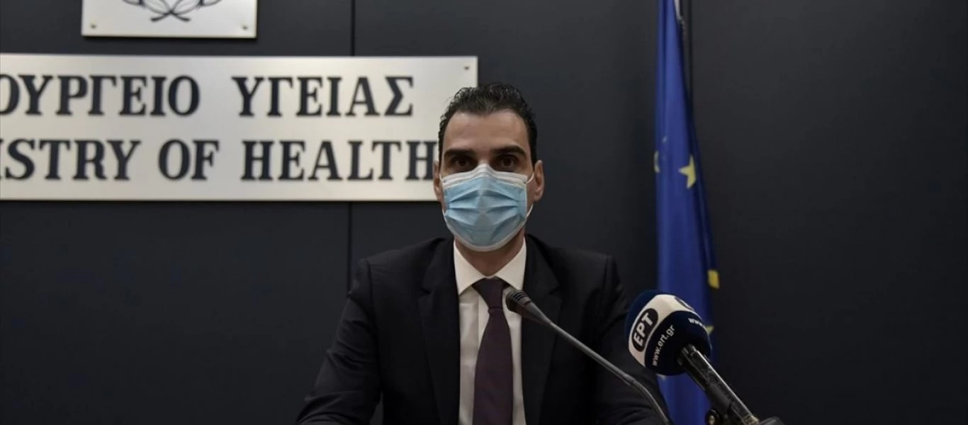 Επιβεβαιώνει η κυβέρνηση το φιάσκο: «Υπάρχει επιβράδυνση στα ραντεβού για εμβολιασμούς» παρά τις απειλές και την εξαγορά